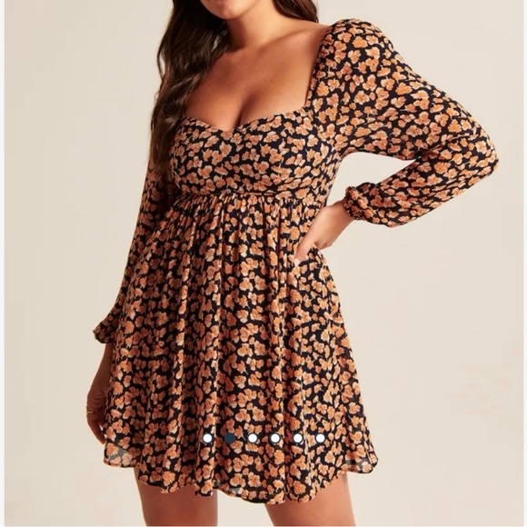 Abercrombie & Fitch Dresses & Skirts - 🫎ABERCROMBIE Long Sleeve Babydoll Mini Dress in Floral Print